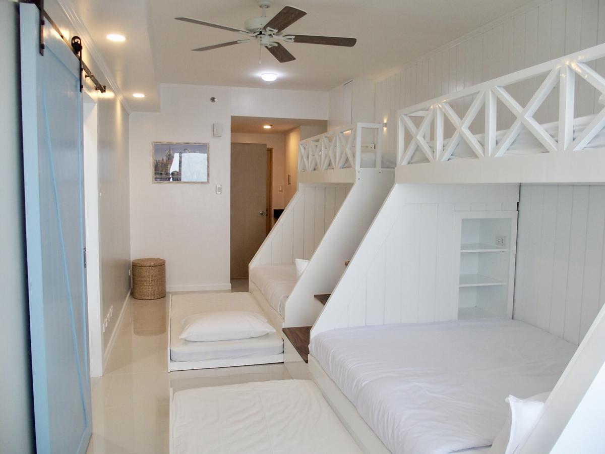 Cozy Family Suite With Stunning View Of Taal Tagaytay City Buitenkant foto