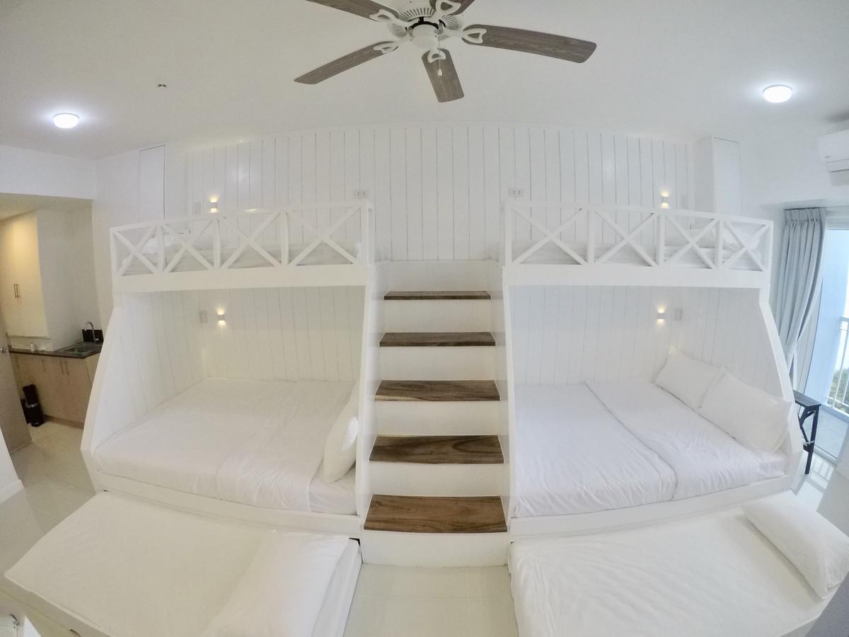 Cozy Family Suite With Stunning View Of Taal Tagaytay City Buitenkant foto